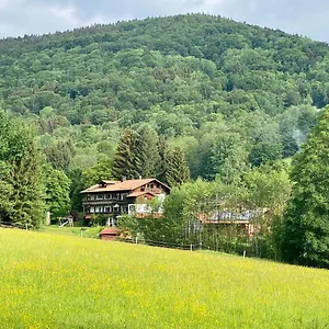 huttenflair-im-gut-sonnenwald.com-bavaria.com/