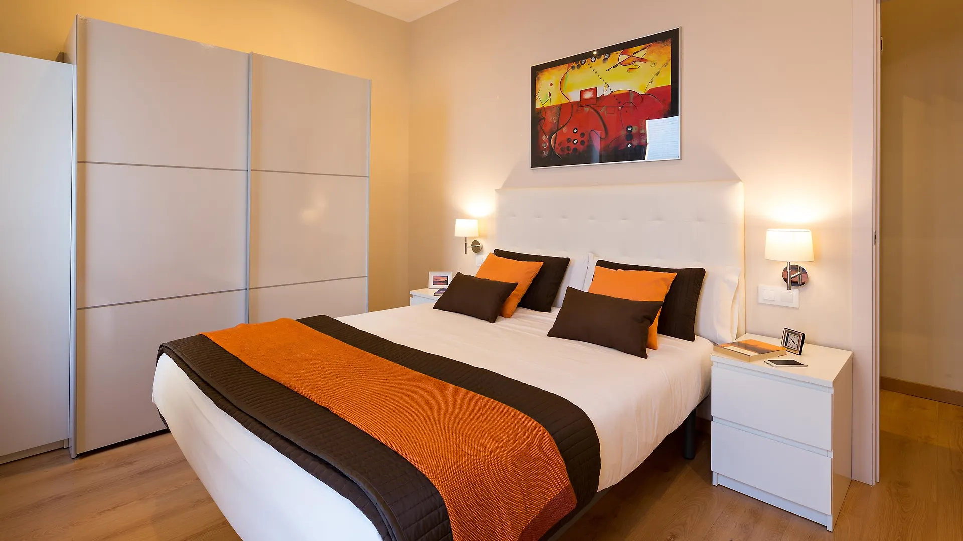 Lugaris Rambla Apartments Barcellona