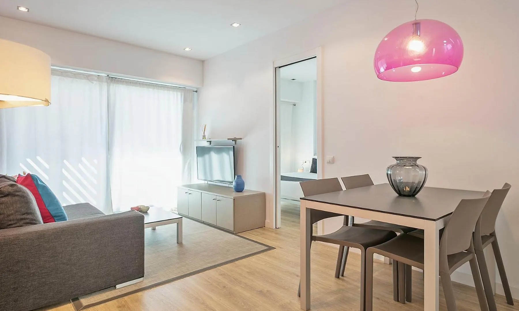 Lugaris Rambla Apartments Barcellona Spagna